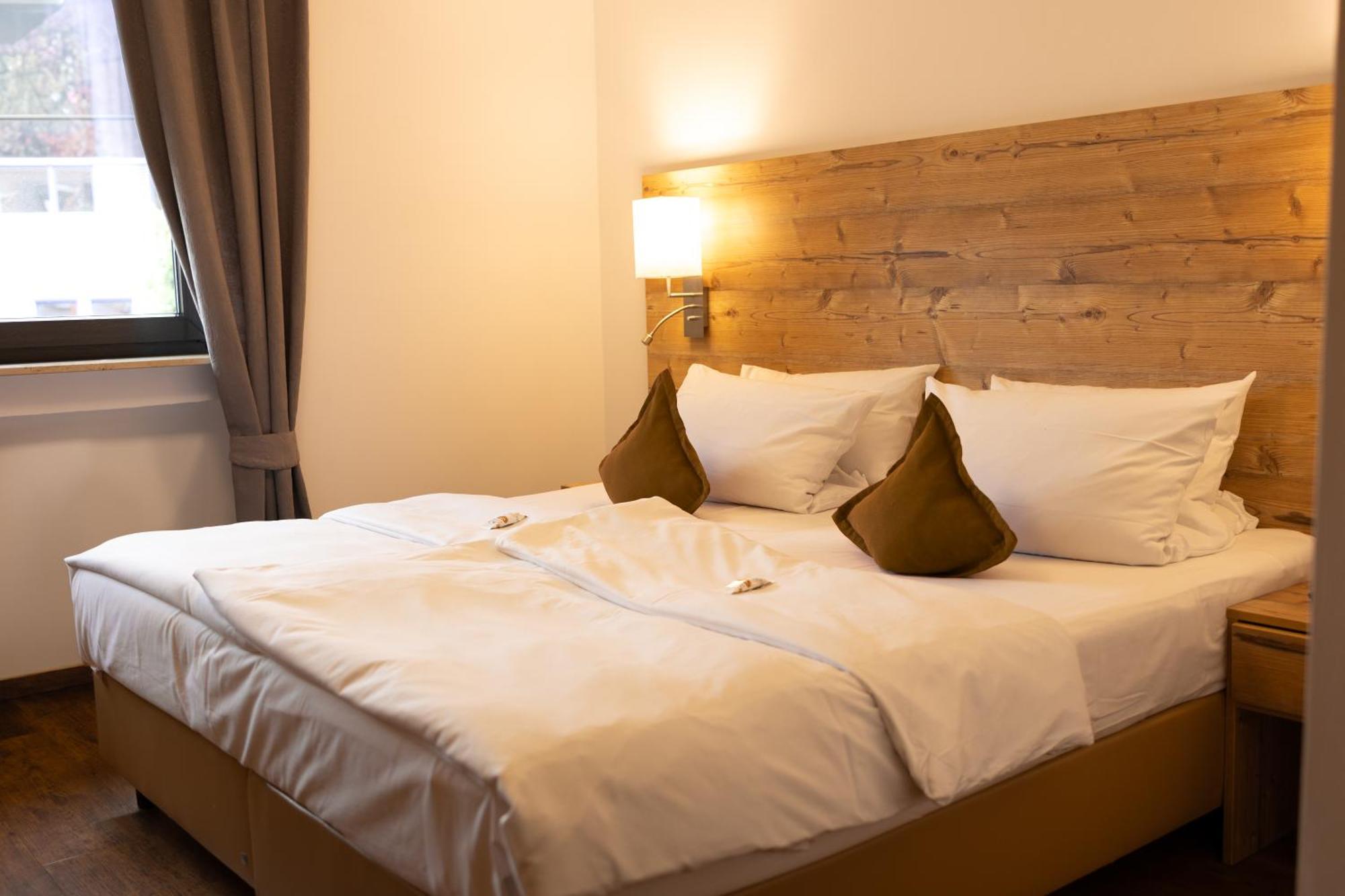 Hotel Kuebler Wendelstein Ngoại thất bức ảnh
