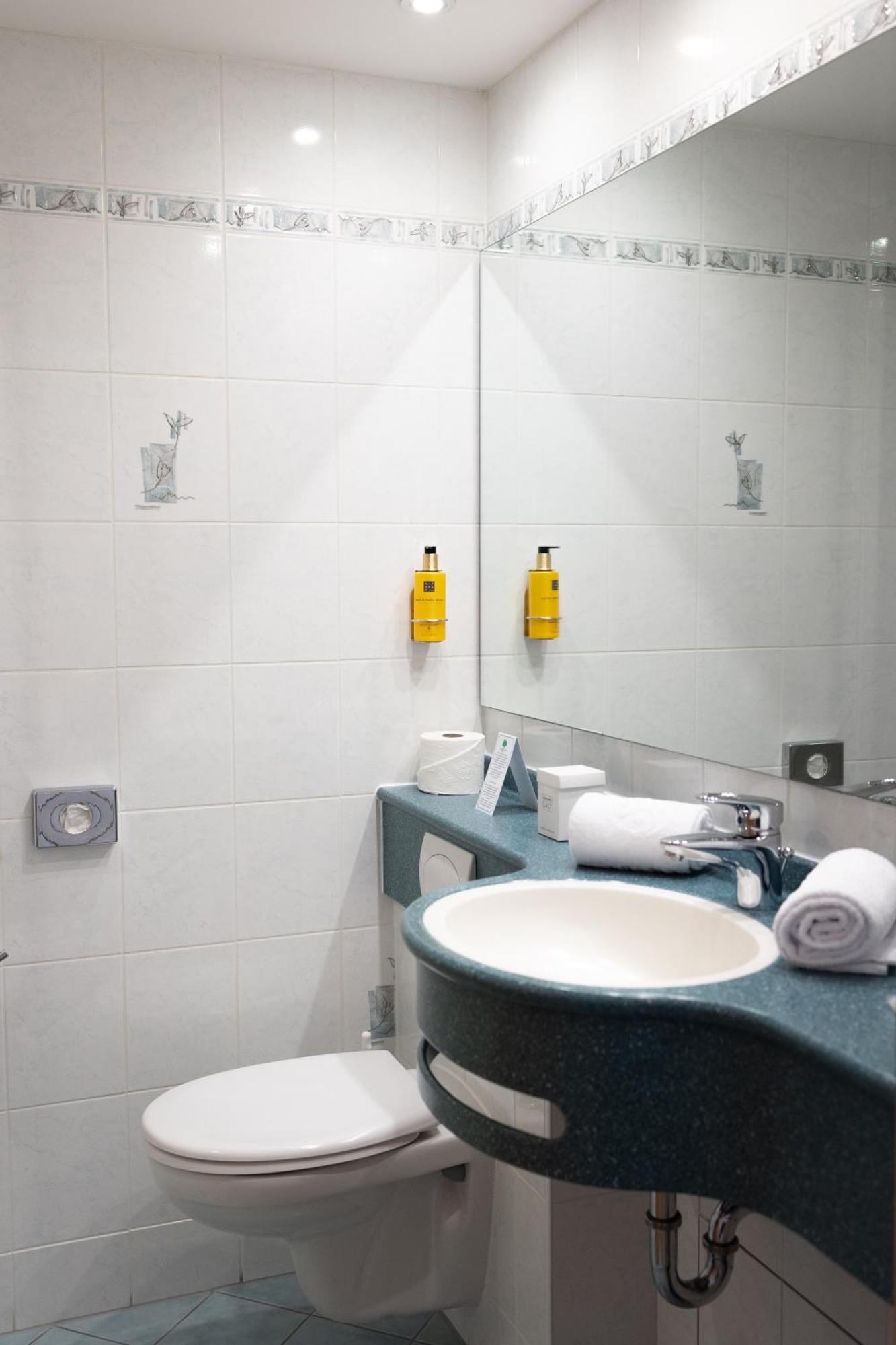 Hotel Kuebler Wendelstein Ngoại thất bức ảnh