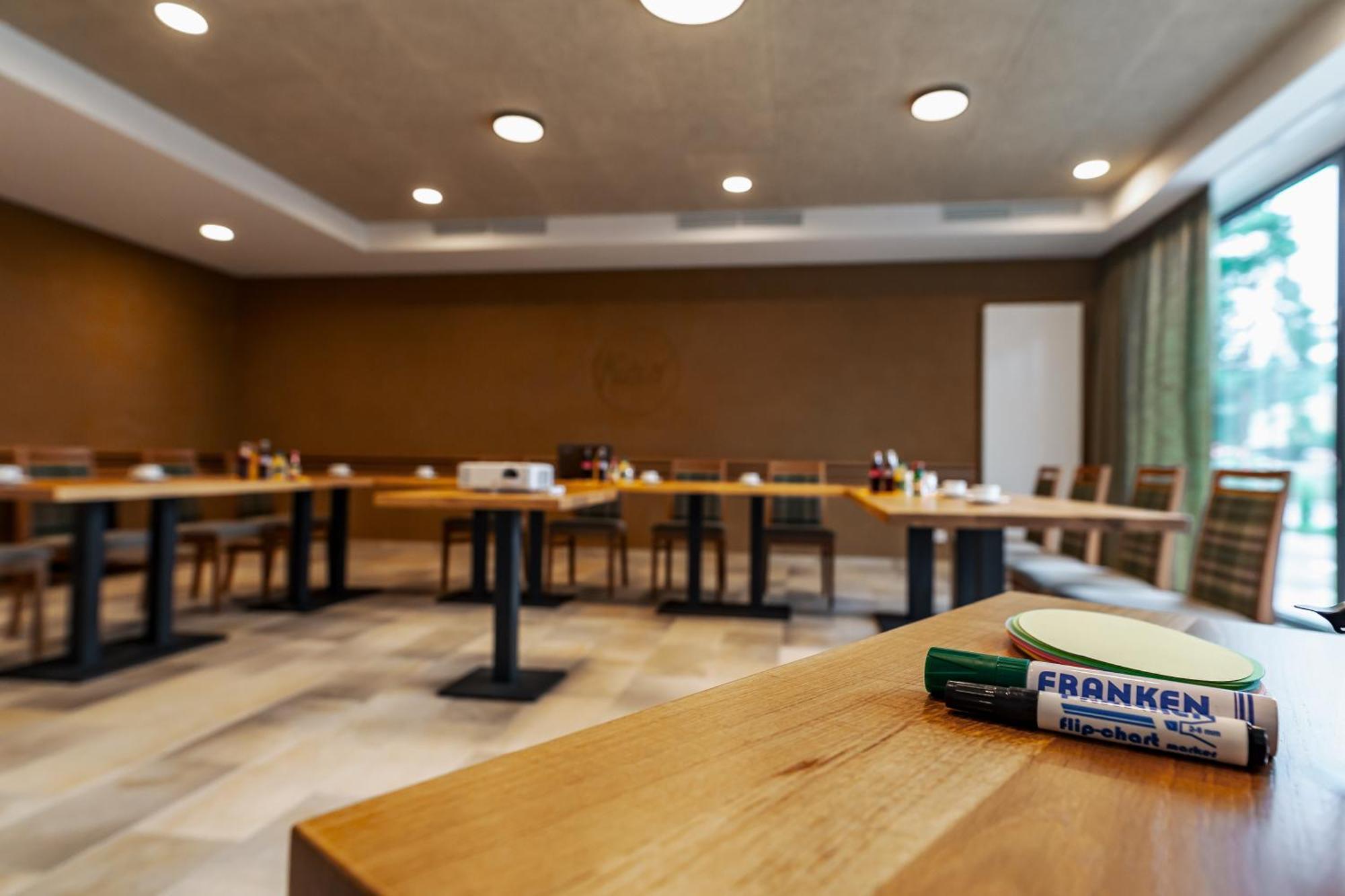 Hotel Kuebler Wendelstein Ngoại thất bức ảnh