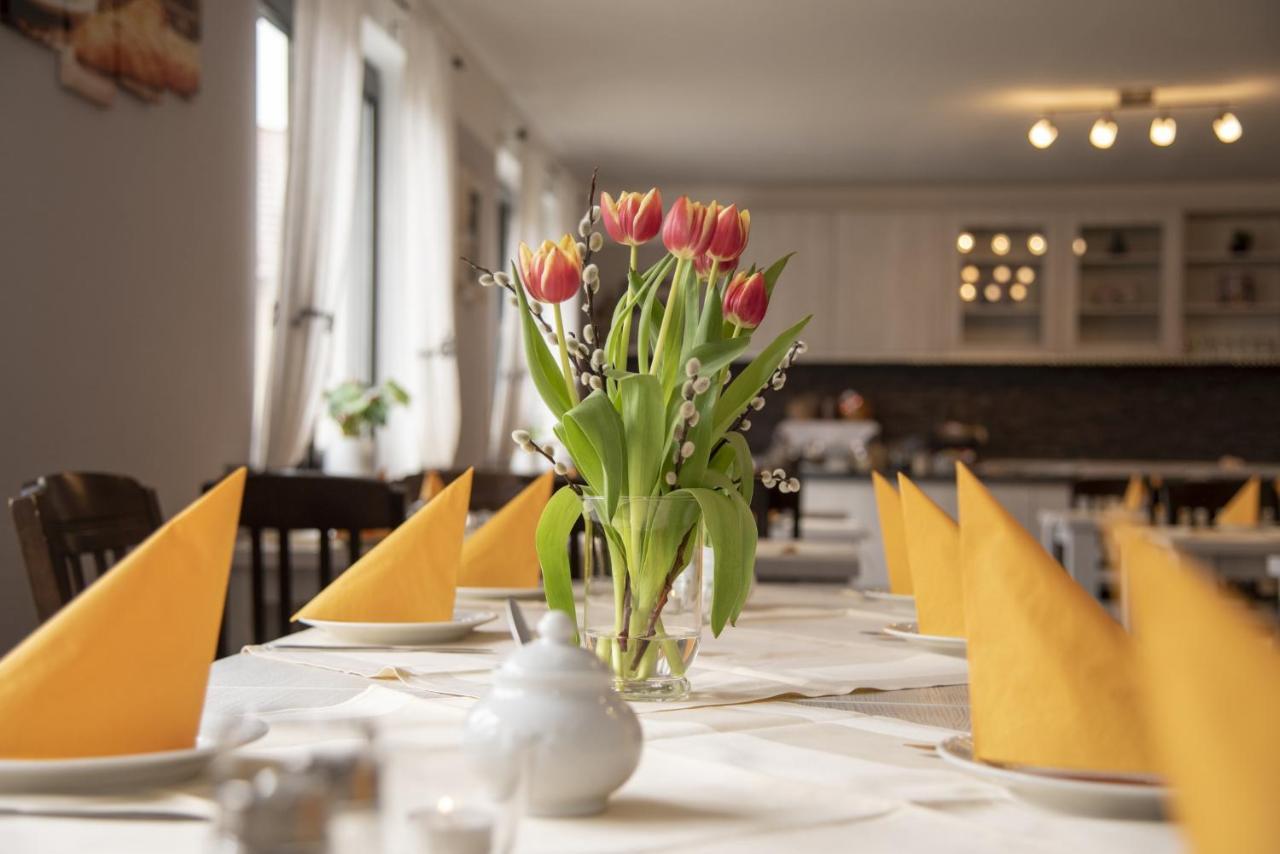 Hotel Kuebler Wendelstein Ngoại thất bức ảnh